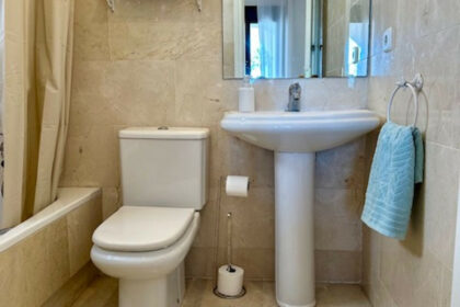 bf0d6e65c44e1dca1d1a01ac28c3e43f - 26