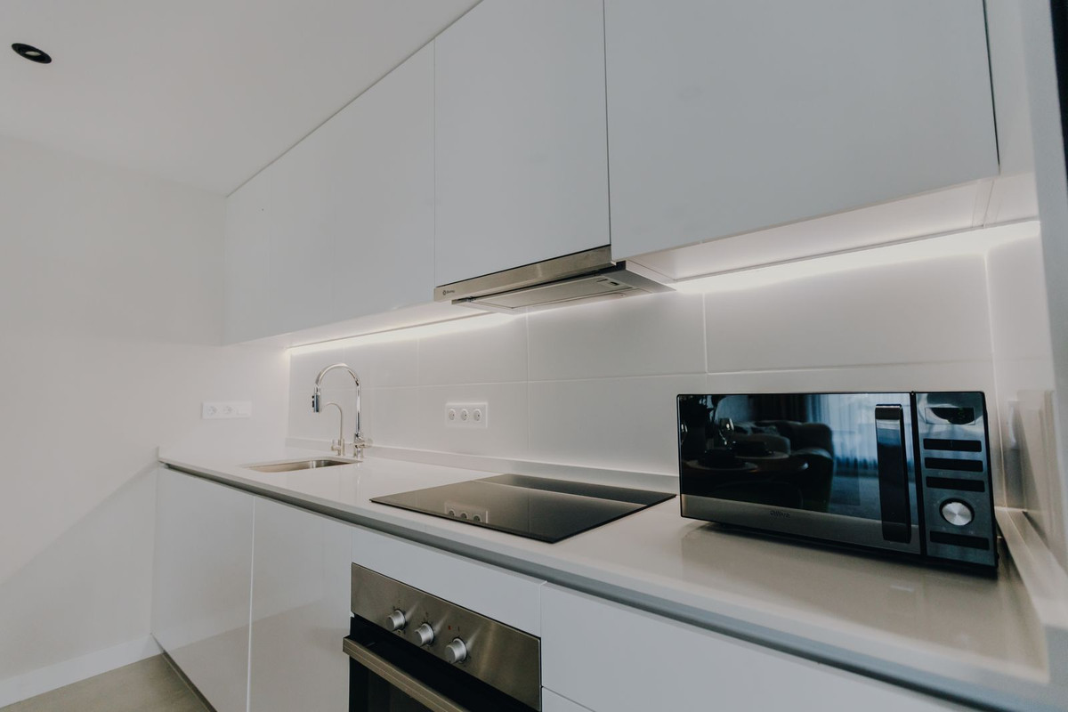 bf34a91c074d8d2db2674d2fe355a907 - 8