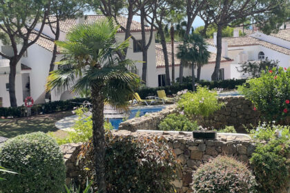 bfa55bfb3143b88dbcb45a454eedb0fd - 15