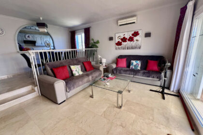 bfa55bfb3143b88dbcb45a454eedb0fd - 4