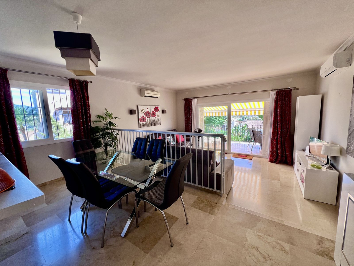 bfa55bfb3143b88dbcb45a454eedb0fd - 6