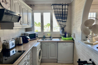 bfa55bfb3143b88dbcb45a454eedb0fd - 7