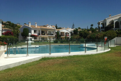 bfb8782a3d5abec45a3d166b31242c37 - 20