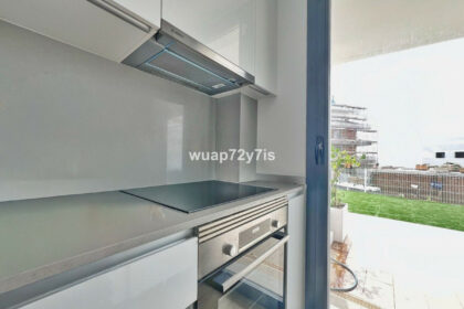 c05389438c35f1456031b0abbf38e7e6 - 10