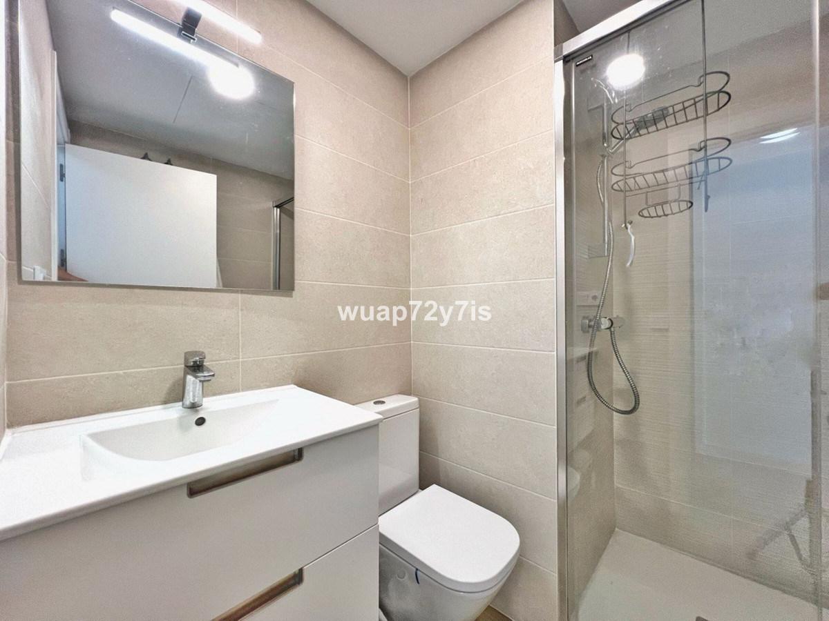 c05389438c35f1456031b0abbf38e7e6 - 15