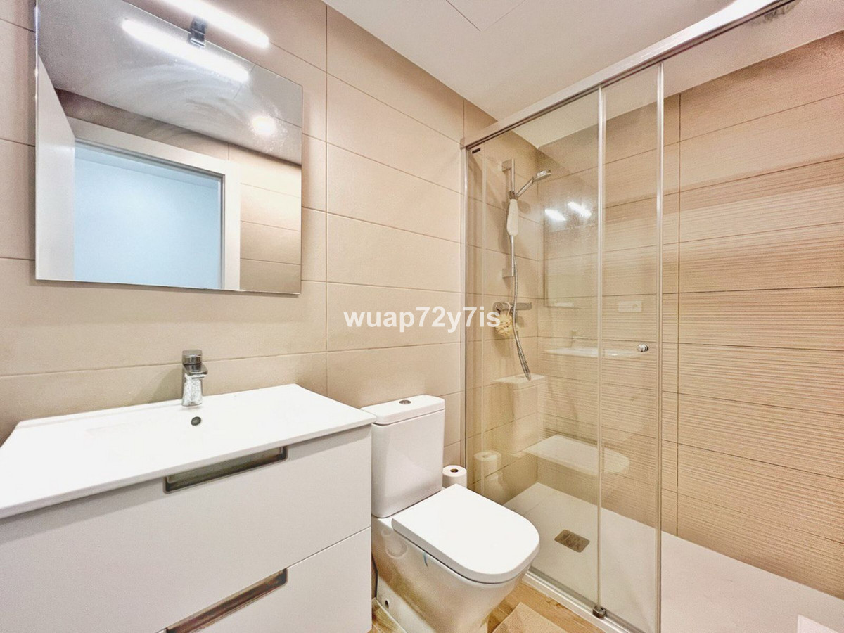 c05389438c35f1456031b0abbf38e7e6 - 18