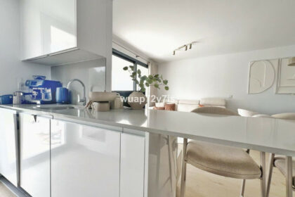 c05389438c35f1456031b0abbf38e7e6 - 9