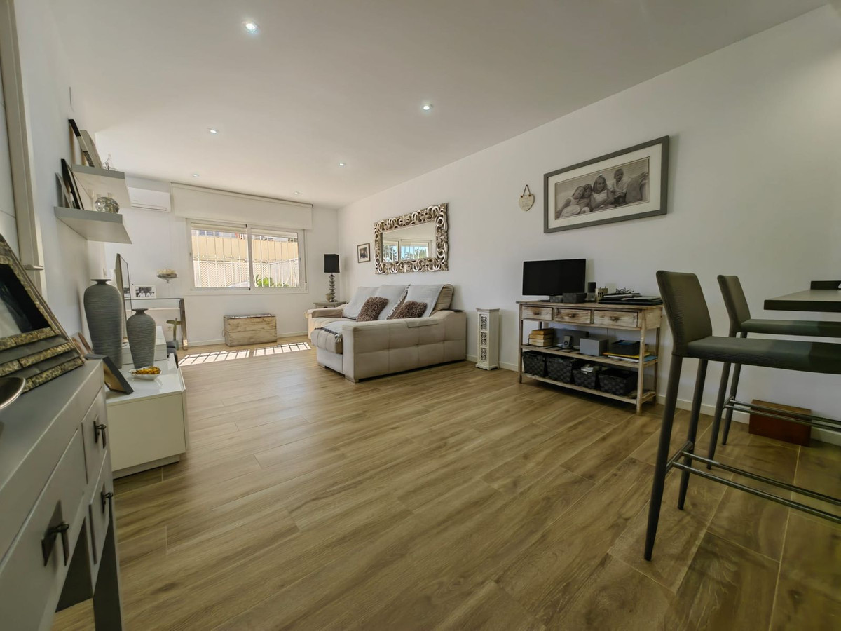 c06b2b87d7d95287140b81993f1af47d - 10