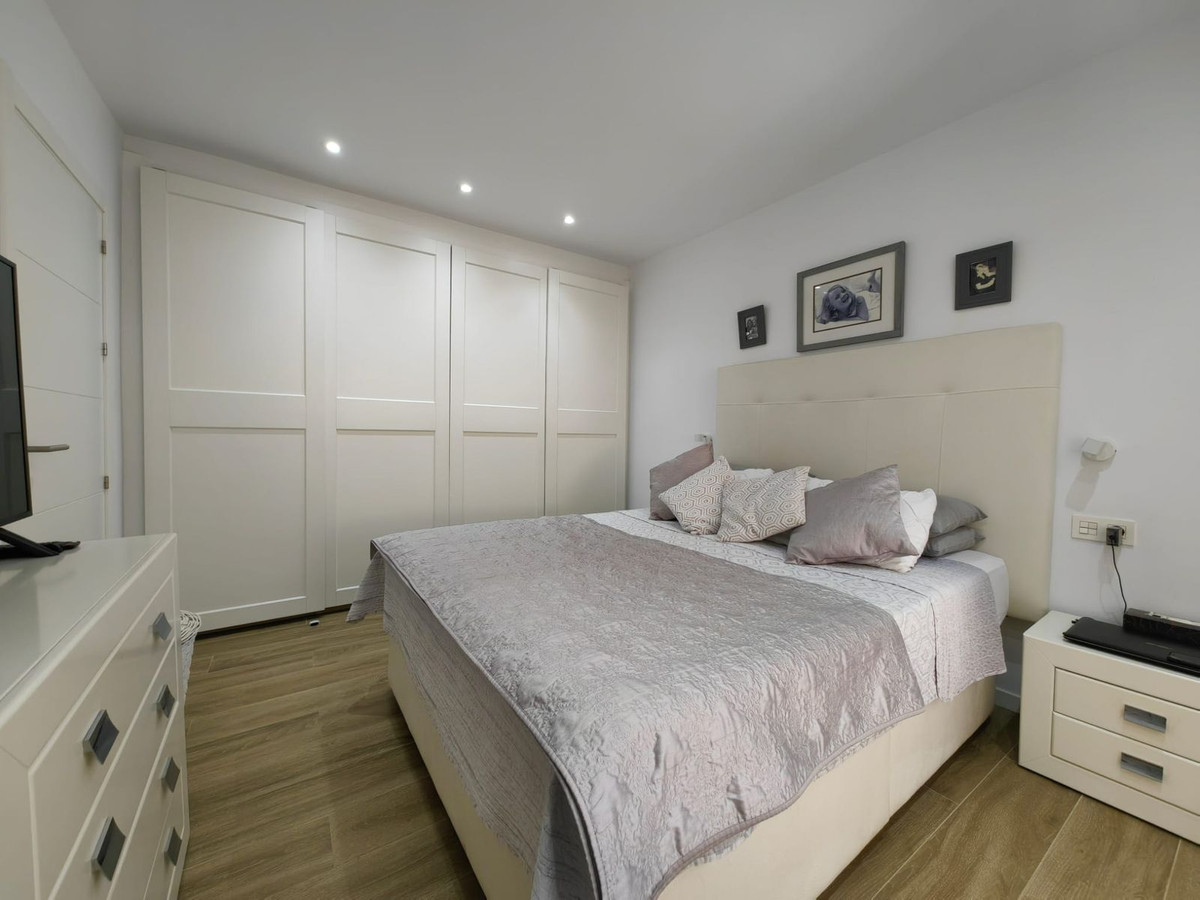 c06b2b87d7d95287140b81993f1af47d - 17