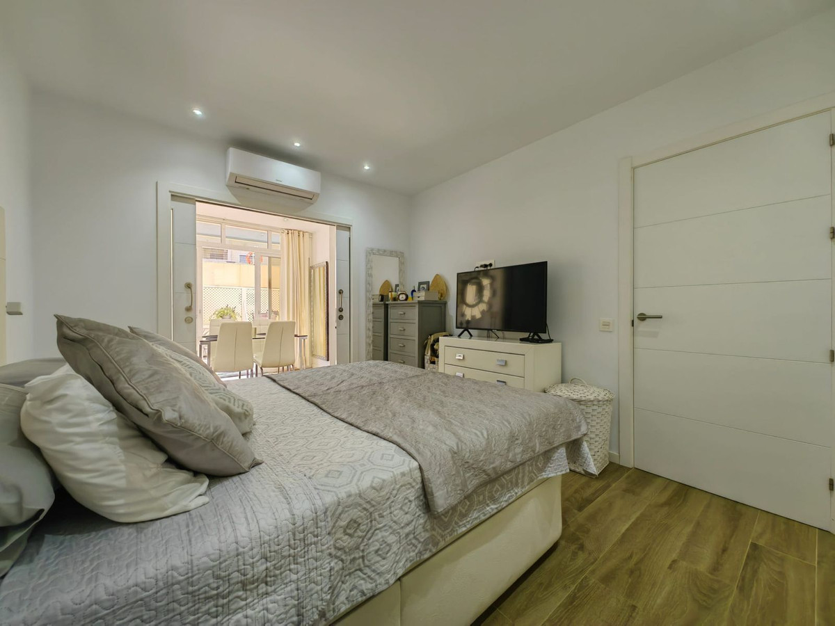 c06b2b87d7d95287140b81993f1af47d - 18