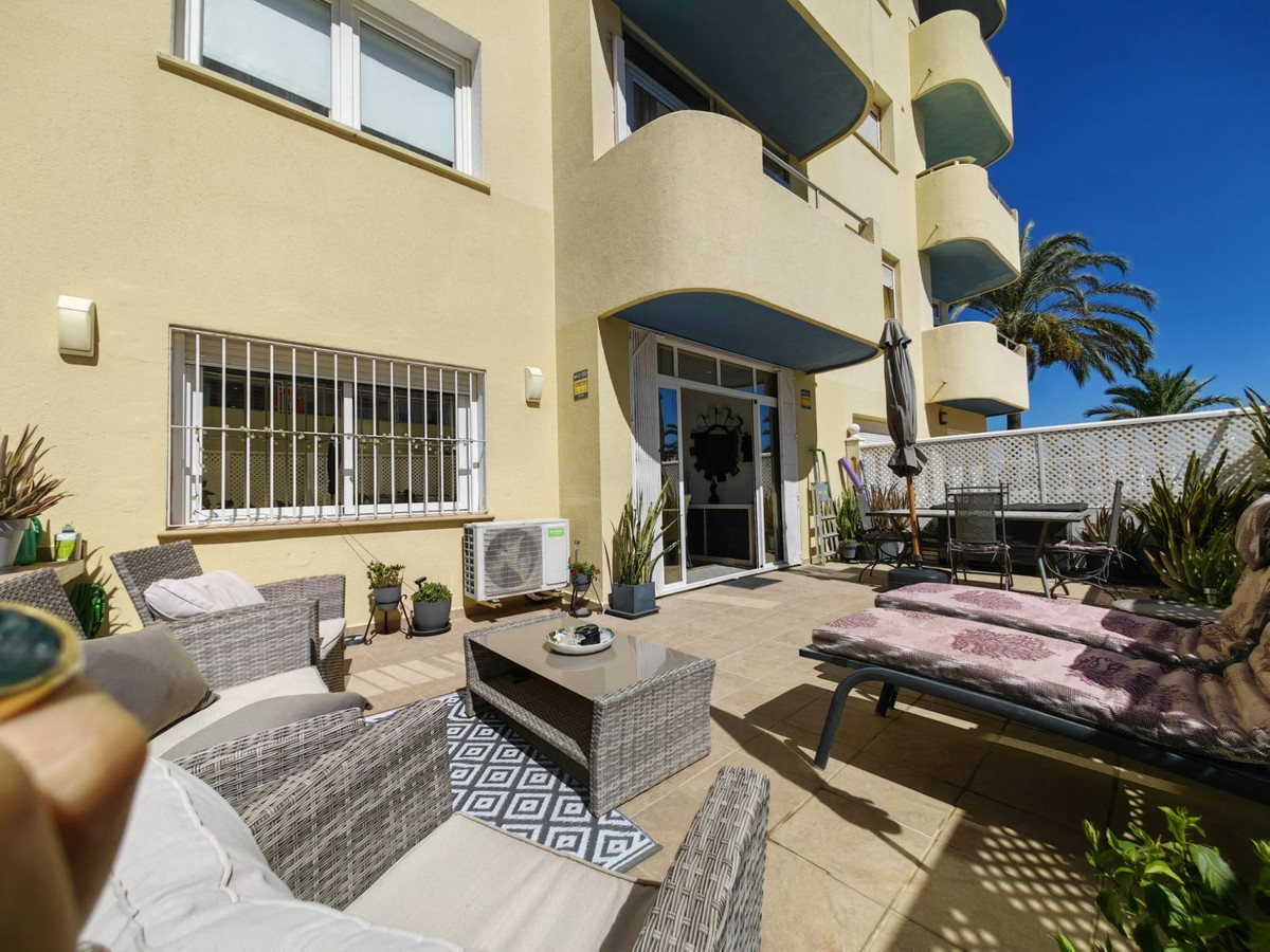 c06b2b87d7d95287140b81993f1af47d - 24