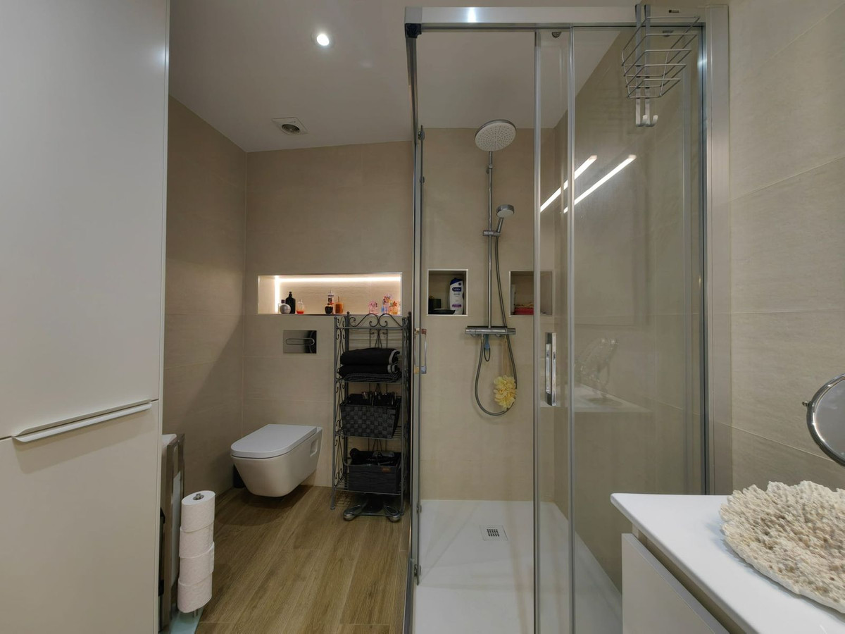 c06b2b87d7d95287140b81993f1af47d - 27