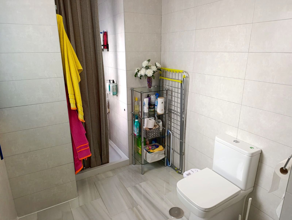 c07c2b40ca69d0fc205dc5fcdc19c39e - 12