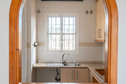 c1fc5b95be2963098b74d0a982169d71 - 18