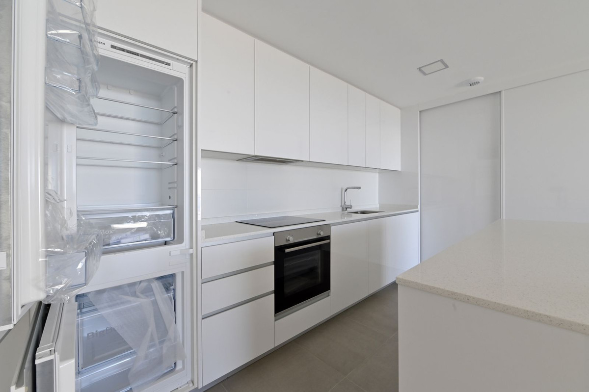 c2c64d3ab155a9b91f0143859b2099ca - 12