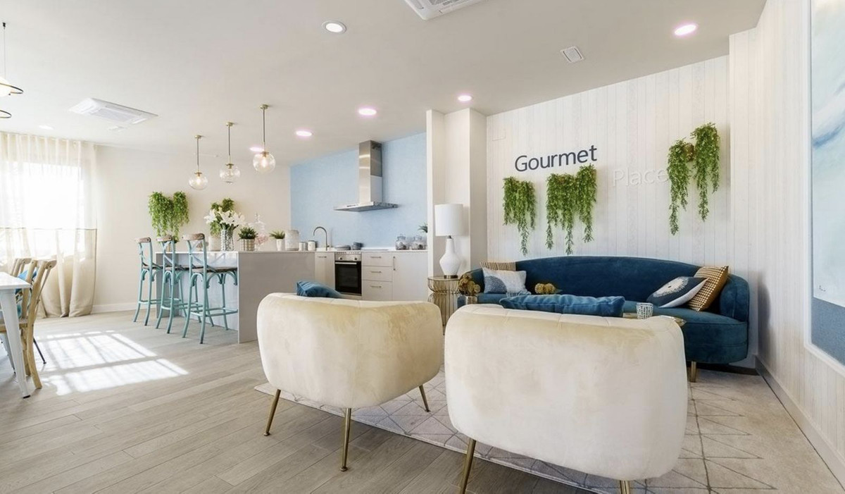 c2c64d3ab155a9b91f0143859b2099ca - 33