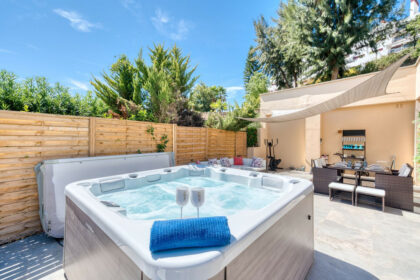 c2e016a09d130202d76ec5c74d3e3dc9 - 21