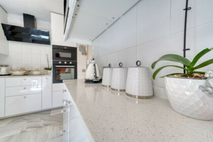 c2e016a09d130202d76ec5c74d3e3dc9 - 27