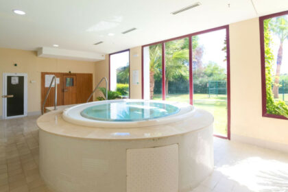 c2e016a09d130202d76ec5c74d3e3dc9 - 32