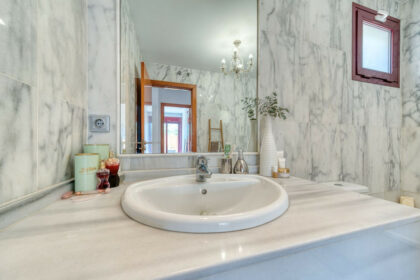 c2e016a09d130202d76ec5c74d3e3dc9 - 8