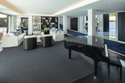 c31da5e7c3cc2f94938faeed0acfceba - 12