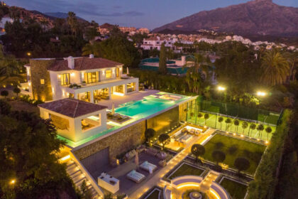 c31da5e7c3cc2f94938faeed0acfceba - 39