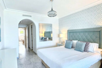 c36f0aeaa016fda51f214f455e0dd6ee - 12