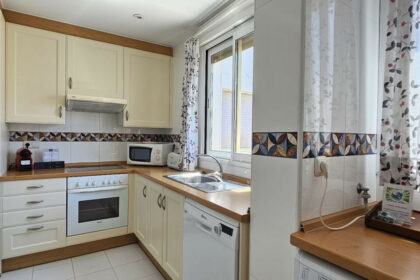 c36f0aeaa016fda51f214f455e0dd6ee - 16