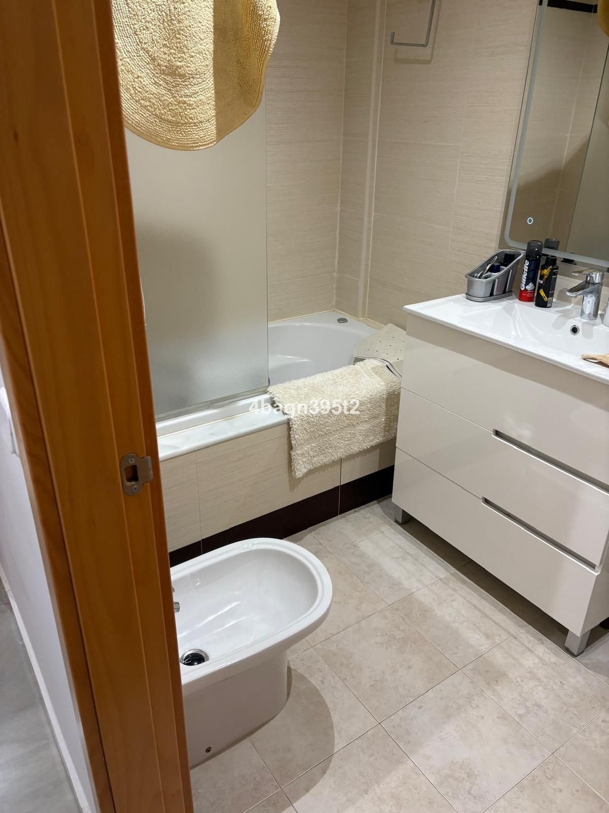 c38c9c922e3c376e1f34d000680c37aa - 5