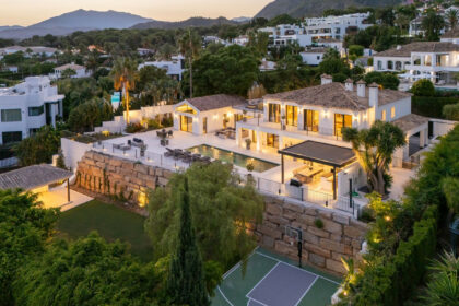 c3d6287af2478cf10d2155cbb59fa499 - 1