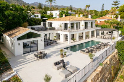 c3d6287af2478cf10d2155cbb59fa499 - 83