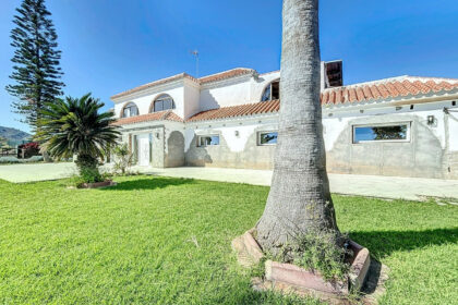 c3f06d423b6459e1f8ba0feb6cec10bc - 10