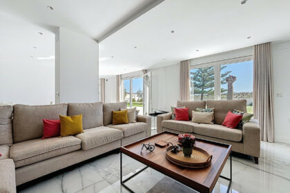 c3f06d423b6459e1f8ba0feb6cec10bc - 13