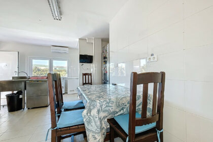 c3f06d423b6459e1f8ba0feb6cec10bc - 18