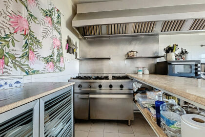 c3f06d423b6459e1f8ba0feb6cec10bc - 19