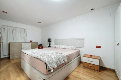 c3f06d423b6459e1f8ba0feb6cec10bc - 25