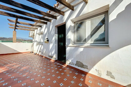 c3f06d423b6459e1f8ba0feb6cec10bc - 39