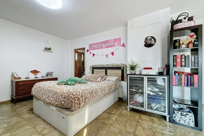 c3f06d423b6459e1f8ba0feb6cec10bc - 40