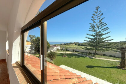 c3f06d423b6459e1f8ba0feb6cec10bc - 43