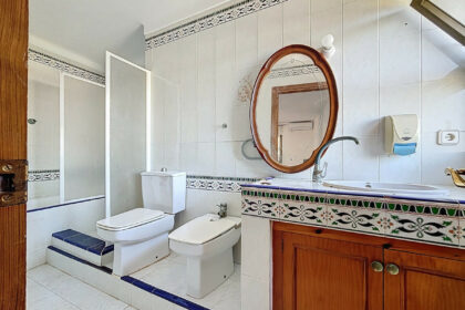 c3f06d423b6459e1f8ba0feb6cec10bc - 48