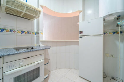 c52e41cc42158ce72feb64091f53d7e9 - 12