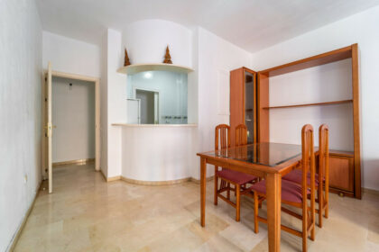 c52e41cc42158ce72feb64091f53d7e9 - 4