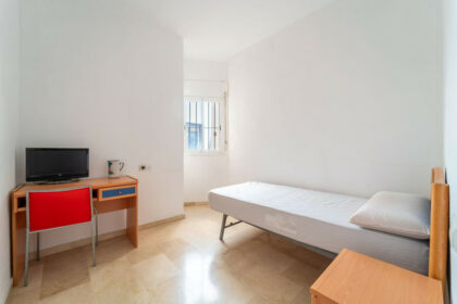 c52e41cc42158ce72feb64091f53d7e9 - 5