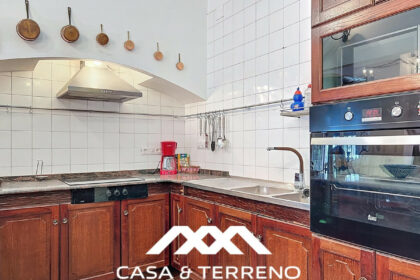 c563000b73fb863857bdc37c0fbcfd2f - 18