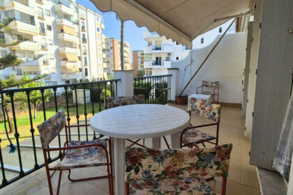 c72ff1fd795f205aea0e7a2435c39203 - 24