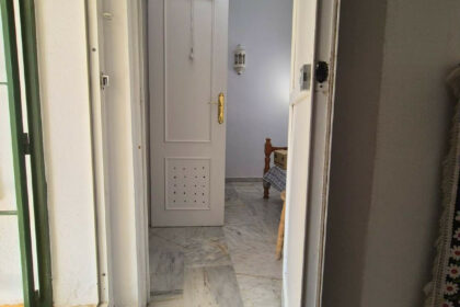 c72ff1fd795f205aea0e7a2435c39203 - 36