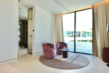 c75bf2daf01834a087faea405a8736dd - 55