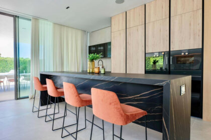 c75bf2daf01834a087faea405a8736dd - 6