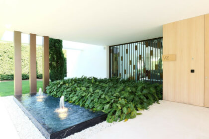 c75bf2daf01834a087faea405a8736dd - 69