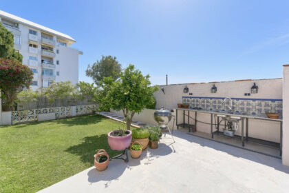 c7bf9ec6e8ad75dd92e25422503c4382 - 36